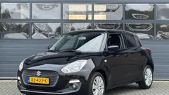 Gebruikt 2019 Suzuki Swift Hatchback | € 13.999 (Eerlijke prijs)