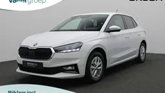 Gebruikt 2024 Skoda Fabia Business Line Hatchback | € 19.900 (Eerlijke prijs)