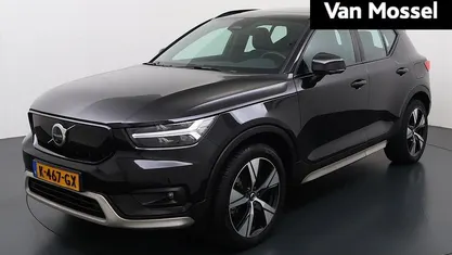 Zwart Gebruikt 2020 Volvo XC40 R-Design SUV | € 29.940 (Eerlijke prijs)