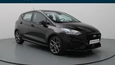 Zwart, metallic lak Gebruikt 2022 Ford Fiesta ST-Line X Hatchback | € 20.990 (Eerlijke prijs)