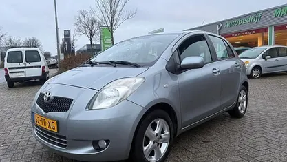 Gebruikt 2006 Toyota Yaris Luna Hatchback | € 5.950 (Eerlijke prijs)
