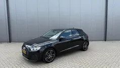 Zwart, metallic lak Gebruikt 2019 Audi A1 Sportback Proline Hatchback | € 7.950 (Eerlijke prijs)