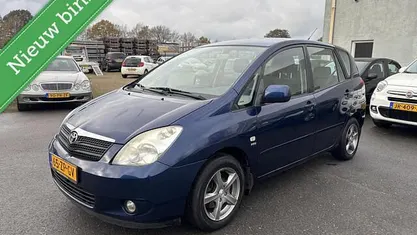 Blauw Gebruikt 2002 Toyota Corolla Verso Terra MPV | € 2.250 (Eerlijke prijs)