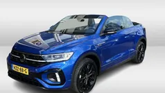Blauw, metallic lak Gebruikt 2022 VW T-Roc Cabriolet R-line Cabriolet | € 35.450 (Eerlijke prijs)