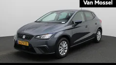 Grijs Gebruikt 2022 Seat Ibiza Business Hatchback | € 16.900 (Eerlijke prijs)