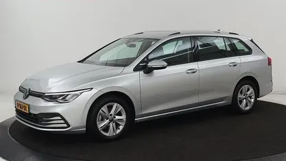 Occasion VW Golf VIII Life 110 PK (80 kW) 2022 Stationwagen