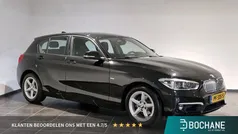 Zwart Gebruikt 2017 BMW 118 Executive Hatchback | € 17.740 (Eerlijke prijs)