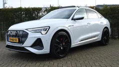 Wit Gebruikt 2020 Audi e-tron S-Line SUV | € 30.895 (Eerlijke prijs)