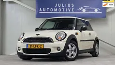 Gebruikt 2010 Mini ONE Hatchback | € 3.343 (Eerlijke prijs)