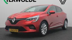 Gebruikt 2020 Renault Clio V Intens Hatchback | € 16.840 (Eerlijke prijs)