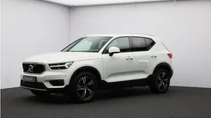 Gebruikt 2018 Volvo XC40 Momentum SUV | € 31.950 (Eerlijke prijs)