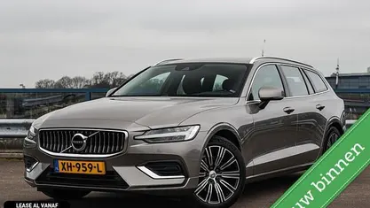 Grijs Gebruikt 2019 Volvo V60 Inscription Stationwagen | € 22.950 (Eerlijke prijs)