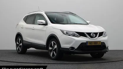Wit Occasion 2017 Nissan Qashqai N-Connecta SUV | € 13.240 (Eerlijke prijs)