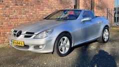 Grijs, metallic lak Gebruikt 2004 Mercedes SLK200 Cabriolet | € 7.955 (Eerlijke prijs)