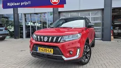 Rood Gebruikt 2023 Suzuki Vitara Style SUV | € 25.450 (Eerlijke prijs)