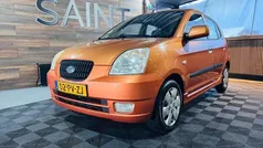 Oranje Gebruikt 2004 Kia Picanto Hatchback | € 1.499 (Eerlijke prijs)