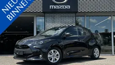 Opera black (49w) Gebruikt 2023 Mazda 2 Hatchback | € 20.995 (Eerlijke prijs)