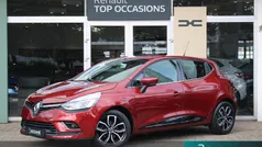 Rood Gebruikt 2017 Renault Clio IV Intens Hatchback | € 10.745 (Goede deal)