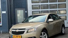Beige Gebruikt 2009 Chevrolet Cruze LS Sedan | € 3.295 (Eerlijke prijs)