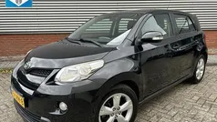 Zwart Gebruikt 2010 Toyota Urban Cruiser SUV | € 6.950 (Eerlijke prijs)