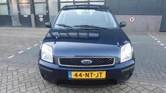 Gebruikt 2004 Ford Fusion Ghia MPV | € 2.995 (Eerlijke prijs)