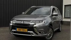 Gebruikt 2021 Mitsubishi Outlander Instyle SUV | € 23.999 (Goede deal)