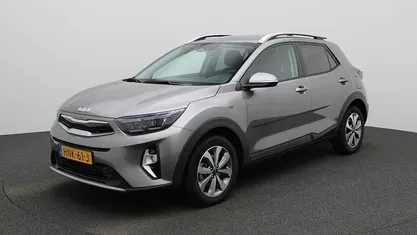 Grijs Occasion 2025 Kia Stonic SUV | € 25.940 (Eerlijke prijs)