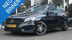 Zwart Gebruikt 2017 Mercedes B180 AMG line MPV | € 19.950 (Eerlijke prijs)