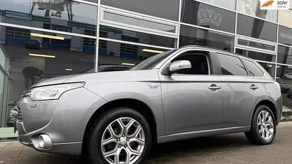 Occasion Mitsubishi Outlander Edition 121 PK (88 kW) 2014 SUV