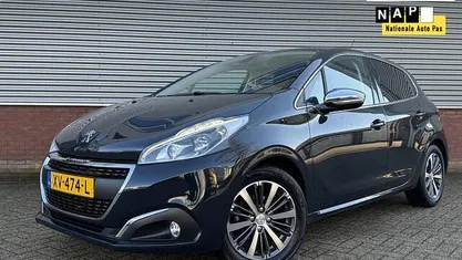 Occasion 2019 Peugeot 208 Allure Hatchback | € 11.950 (Super prijs)