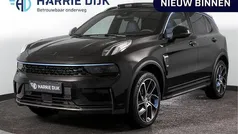 Zwart Gebruikt 2023 Lynk & Co 01 SUV | € 28.295 (Eerlijke prijs)