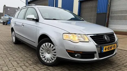 Grijs, metallic lak Occasion 2010 VW Passat Comfortline Stationwagen | € 2.999 (Eerlijke prijs)