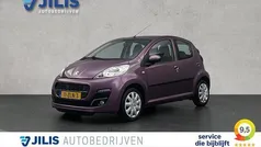Paars Gebruikt 2013 Peugeot 107 Active Hatchback | € 3.950 (Goede deal)