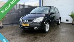 Zwart Gebruikt 2008 Renault Scénic II MPV | € 2.250 (Eerlijke prijs)