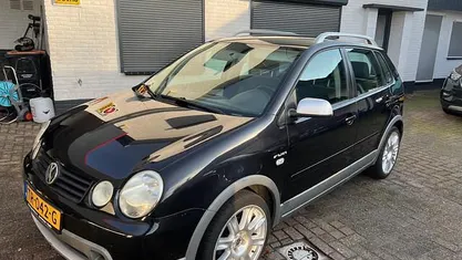 Zwart Occasion 2005 VW Polo Cross Hatchback | € 2.850 (Eerlijke prijs)