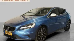 Gebruikt 2020 Volvo V40 Stationwagen | € 17.895 (Eerlijke prijs)
