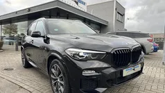 Zwart Gebruikt 2020 BMW X5 M Sport SUV | € 49.950 (Goede deal)