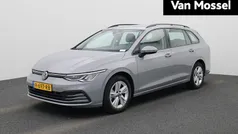 Gebruikt 2022 VW Golf VIII Life Stationwagen | € 19.900 (Eerlijke prijs)