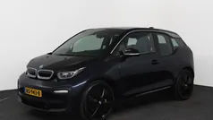 Blauw Gebruikt 2018 BMW i3 Basis Hatchback | € 13.950 (Eerlijke prijs)