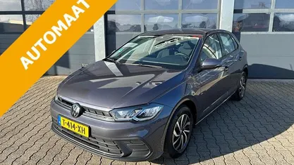 Grijs Occasion 2023 VW Polo Life Hatchback | € 21.830 (Eerlijke prijs)