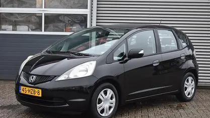 Zwart Gebruikt 2009 Honda Jazz Comfort Hatchback | € 5.740 (Eerlijke prijs)