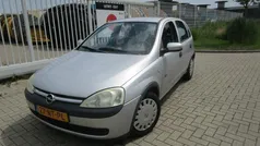 Grijs Gebruikt 2004 Opel Corsa Njoy Hatchback | € 1.350 (Eerlijke prijs)