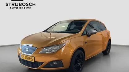 Occasion Seat Ibiza SC Ecomotive 75 PK (55 kW) 2012 Geel (metallic) Hatchback