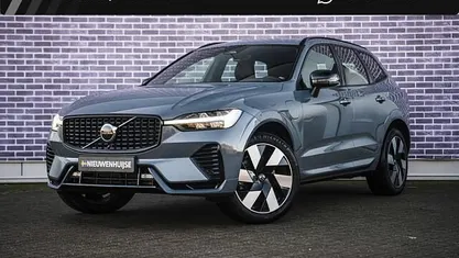 Gebruikt 2023 Volvo XC60 Plus SUV | € 47.899 (Eerlijke prijs)