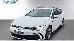 Wit Gebruikt 2023 VW Golf VIII R-line Sedan | € 33.028 (Eerlijke prijs)