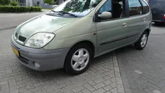 Gebruikt 2003 Renault Scénic Authentique MPV | € 1.195 (Eerlijke prijs)
