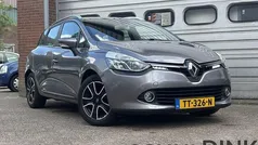 Grijs Gebruikt 2015 Renault Clio GrandTour Night&Day Stationwagen | € 5.950 (Eerlijke prijs)