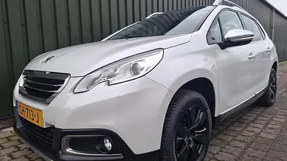 Gebruikt 2015 Peugeot 2008 Allure SUV | € 5.550 (Eerlijke prijs)