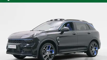 Zwart Gebruikt 2023 Lynk & Co 01 SUV | € 26.450 (Eerlijke prijs)