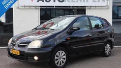 Zwart Gebruikt 2005 Nissan Almera Tino Acenta MPV | € 800 (Goede deal)